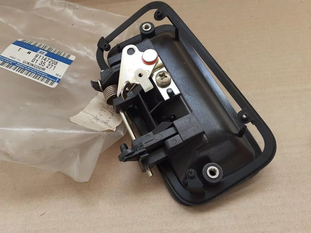 Tailgate Exterior Handle 4 Door fits Opel Vauxhall Frontera A 91147208 Genuine View Right