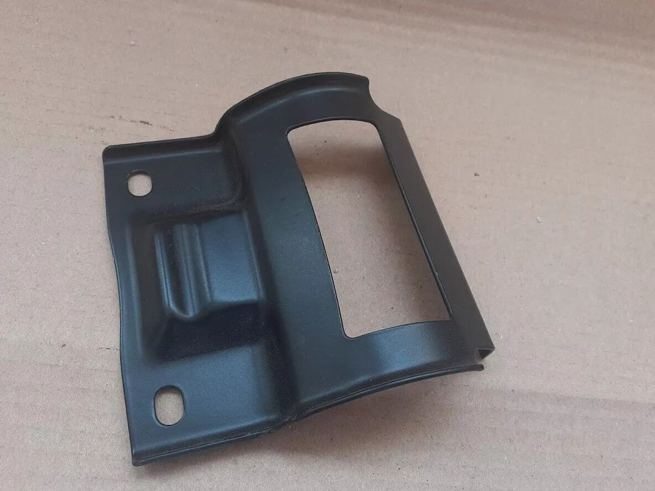 Radiator Upper Support Bracket fits Opel Vauxhall Frontera A 91149779 Genuine View Rear