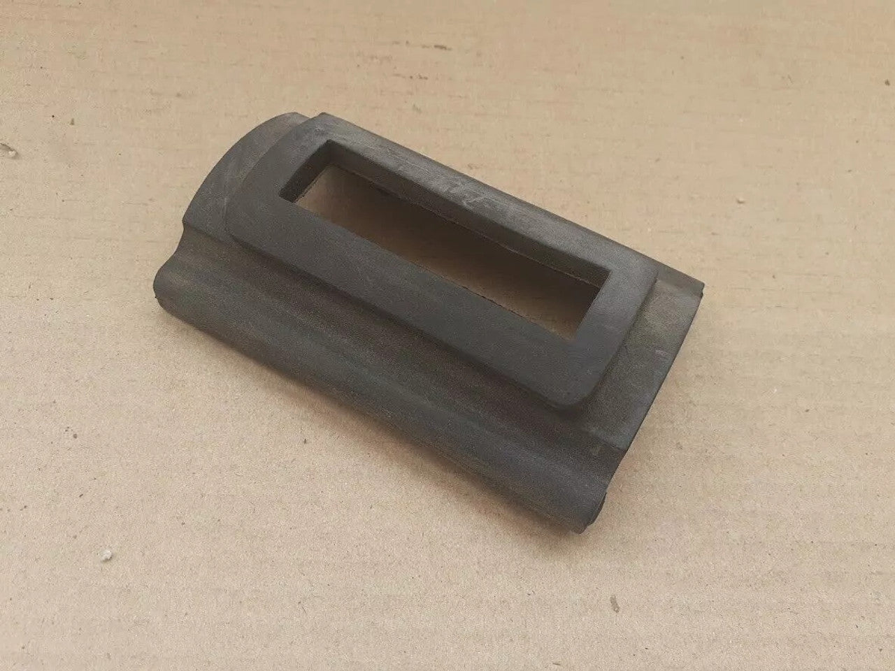 Radiator Upper Clamp Bracket fits Opel Vauxhall Frontera A 91149780 Genuine View Front