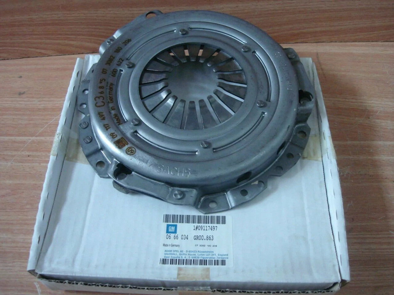 Pressure Plate fits Opel Vauxhall Corsa B Astra G 1.2 1.4 9117497 Genuine View Front