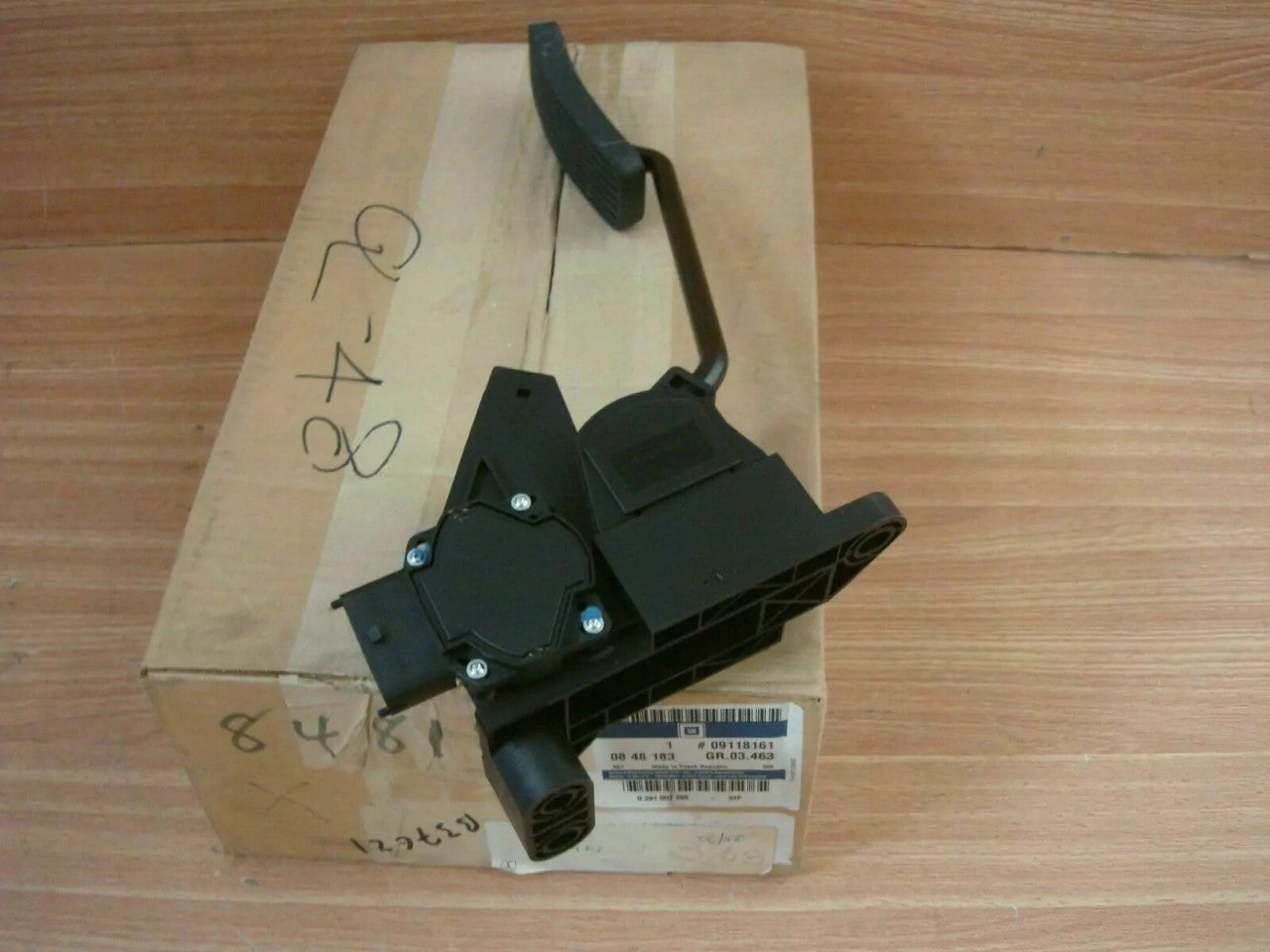 Accelerator Pedal fits Opel Vauxhall Astra G Zafira A 9118161 Genuine View Right