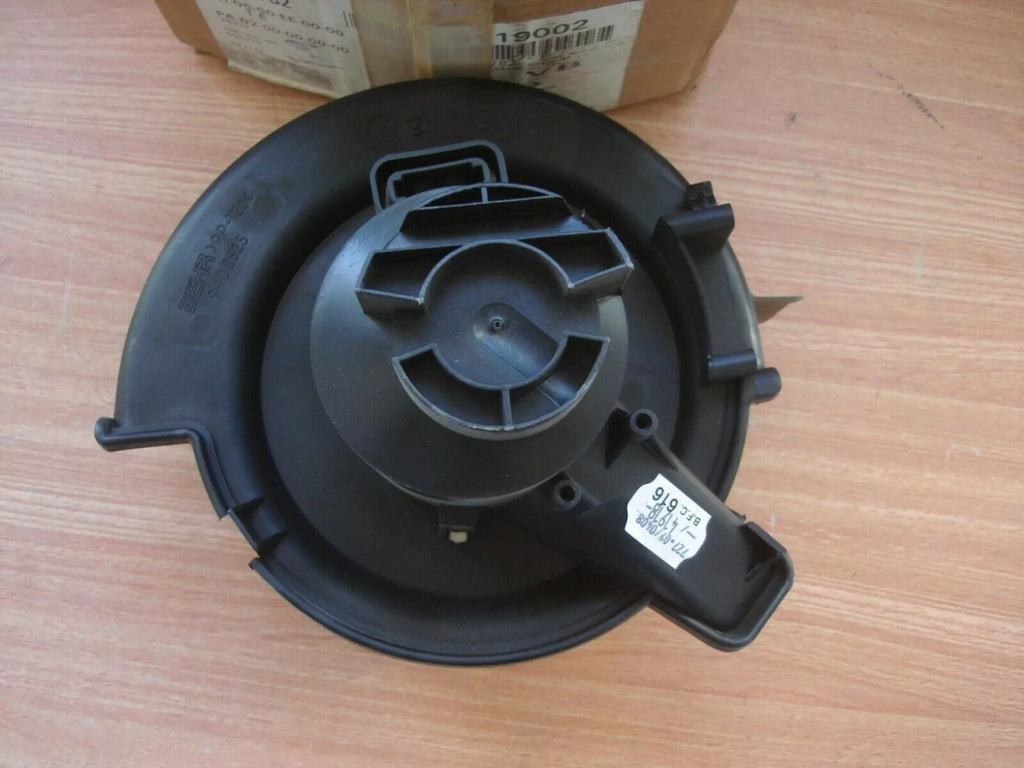 Blower Fan Motor RHD fits Opel Vauxhall Zafira A F75 9119002 Genuine View Right