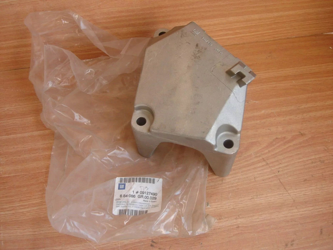Engine Mount Bracket fits Opel Vauxhall Corsa C Meriva A Tigra 9127490 Genuine View Rear