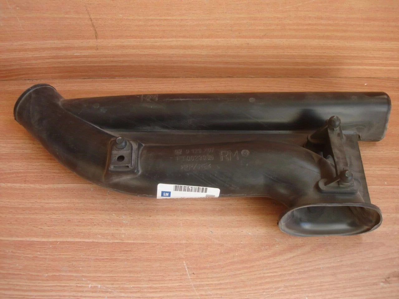 Air Intake Tube fits Opel Vauxhall Tigra B Corsa C Meriva Z12 Z14 9129707 View Front