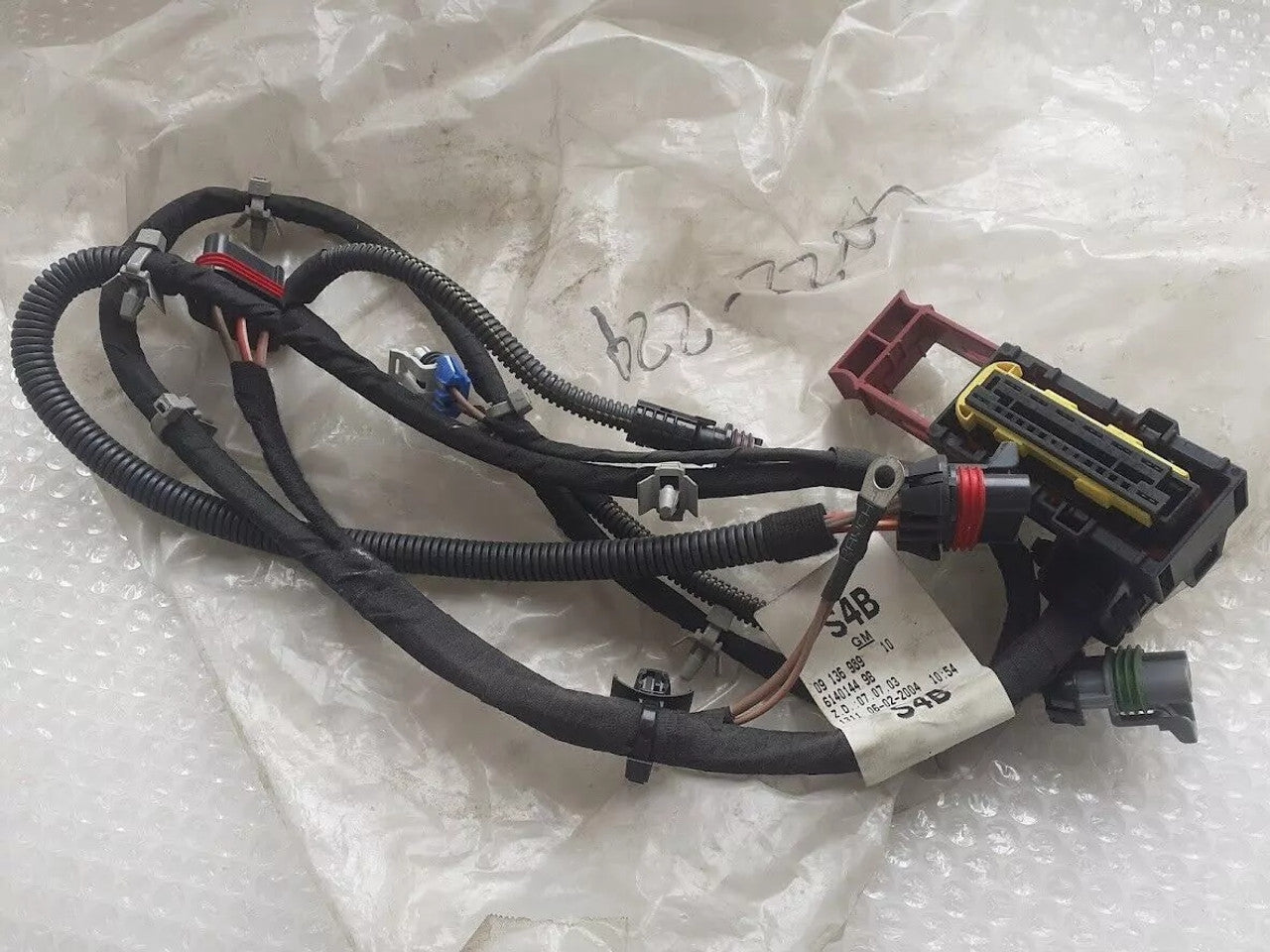 Wire Harness Cooling Fan fits Opel Vauxhall Astra G Zafira A 9136989 Genuine View Front