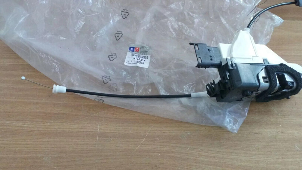 Front Door Lock Right fits Peugeot 308 9136CY Genuine View Rear