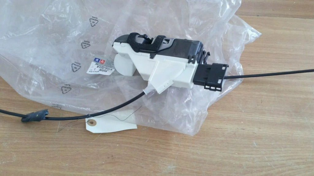 Front Door Lock Right fits Peugeot 308 9136CY Genuine View Upper