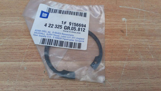 2x Rear Wheel Snap Ring fits Opel Vauxhall Corsa C Tigra B 9156694 Genuine View Front