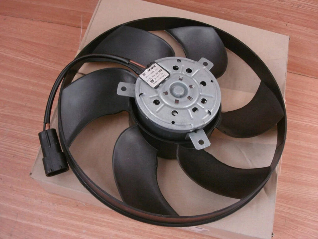 Engine Cooling Fan fits Opel Vauxhall Omega B U25TD X25TD 9157174 Genuine View Right