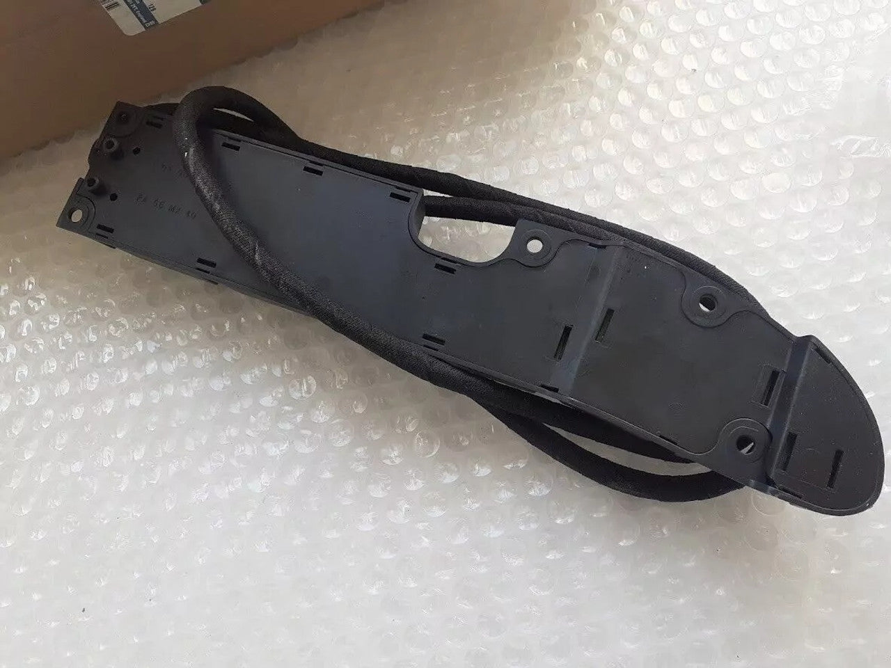 Switch Seat Rail Adjuster RHD fits Opel Vauxhall Omega B 9172491 Genuine View Upper