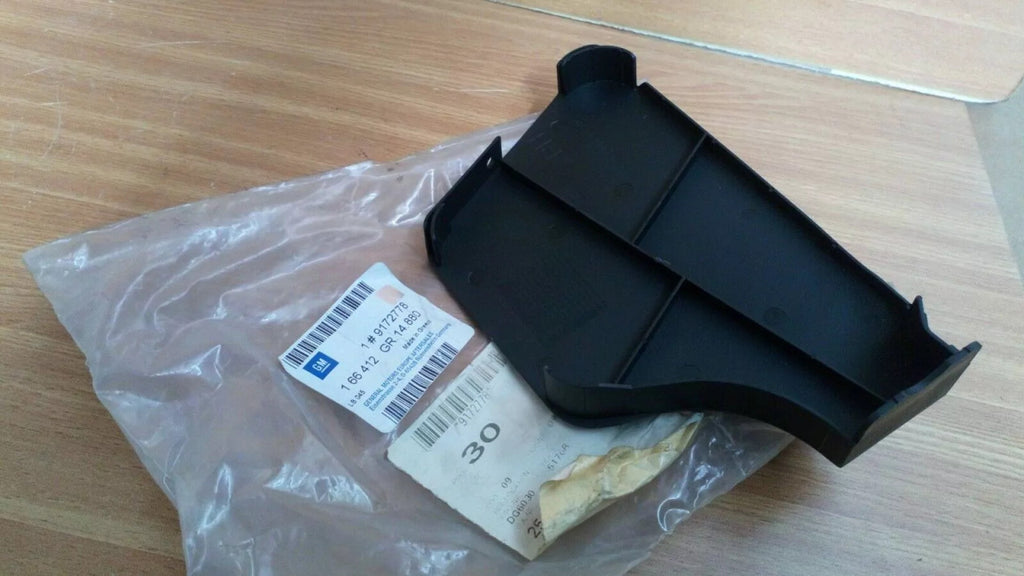 Front Seat Cover Right Outer fits Opel Vauxhall Zafira A 9172778 Genuine View Rear