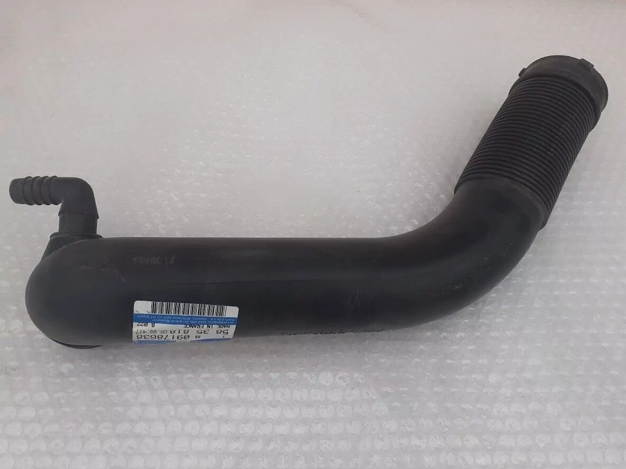 Air Tube fits Opel Vauxhall Vectra C Signum Z18XE Z18XEL 9178639 Genuine 9178638 View Left
