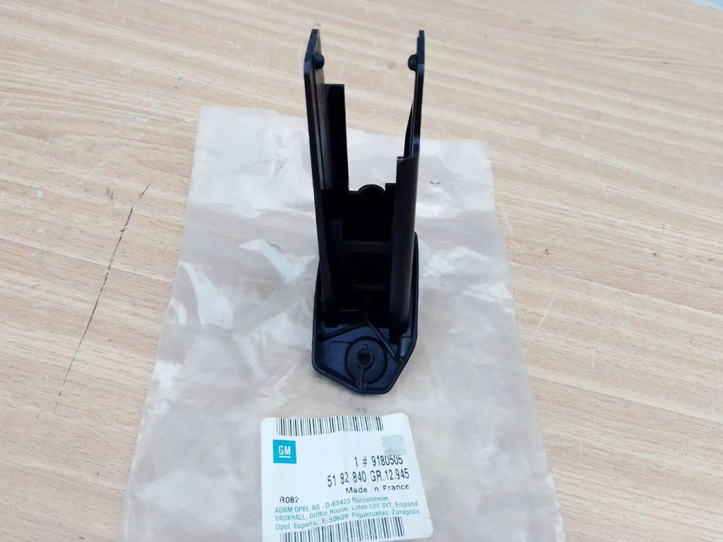 Fuel Door Latch fits Opel Vauxhall Vectra C Signum 9180505 Genuine View Rear