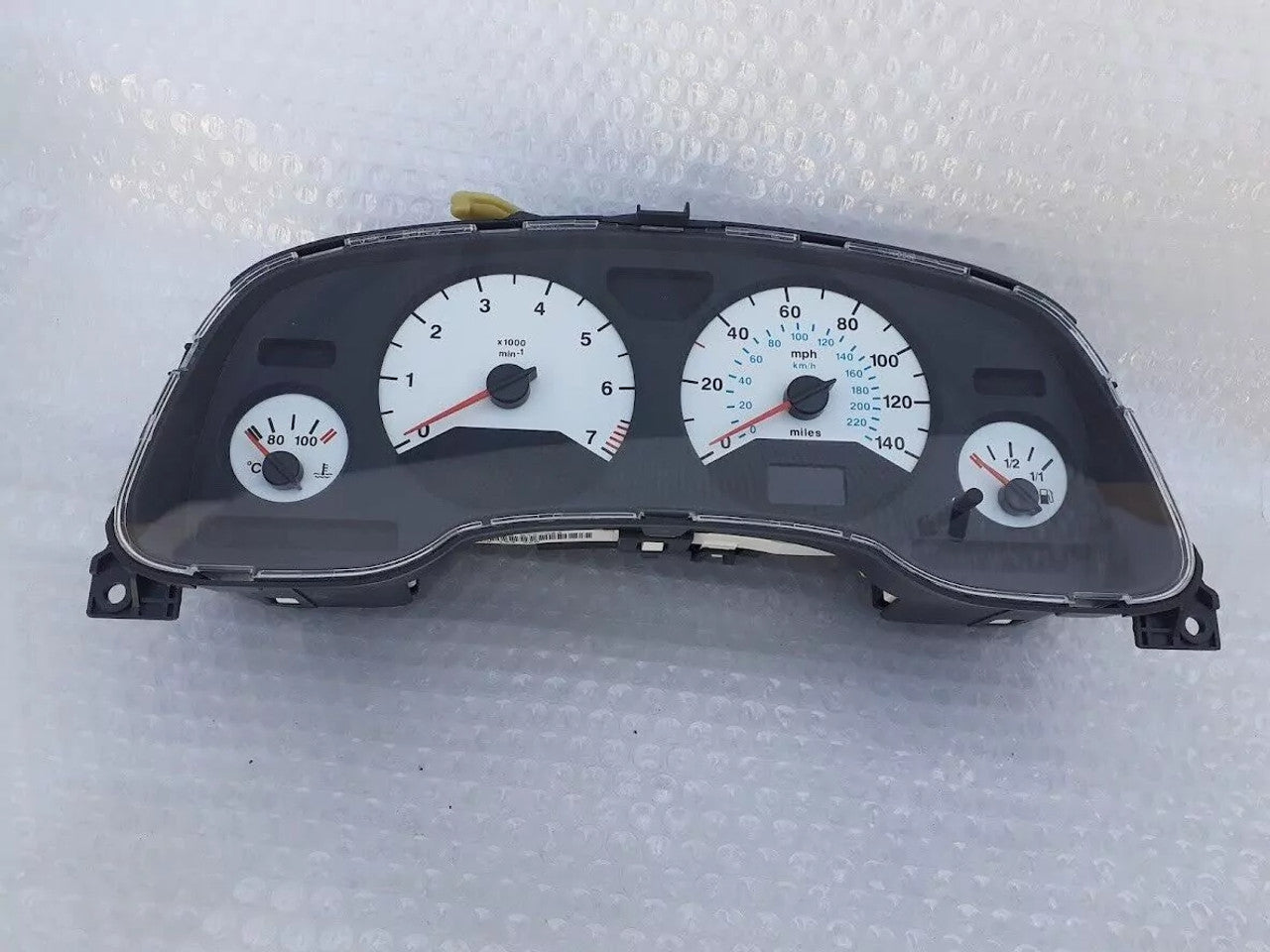 Instrument Cluster White Gauges fits Opel Vauxhall Astra G 9193365 Genuine View Front