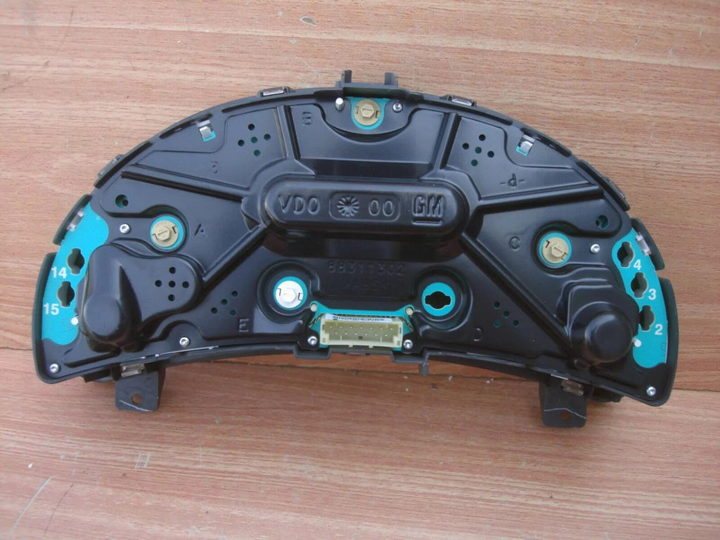 Instrument Cluster fits Opel Vauxhall Corsa C Diesel 9194494 Genuine View Rear