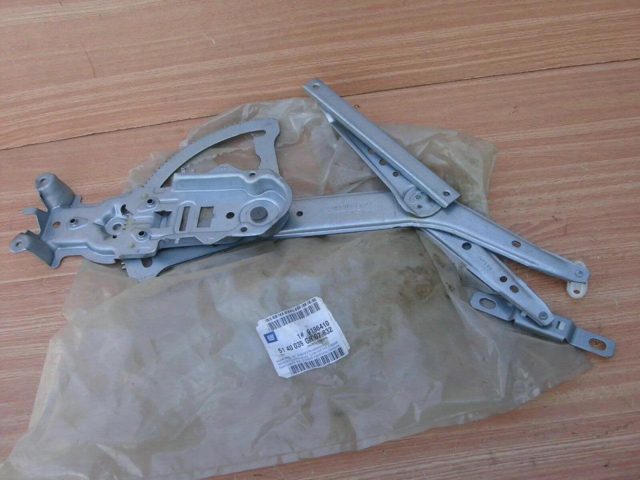 Window Regulator Front Left fits Opel Vauxhall Corsa C 9196410 Genuine View Right