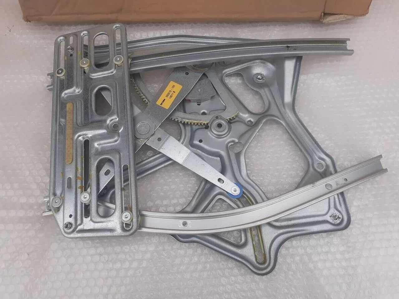 Window Regulator Rear Right fits Opel Vauxhall Astra G Convertible F67 Genuine 9199597 View Right