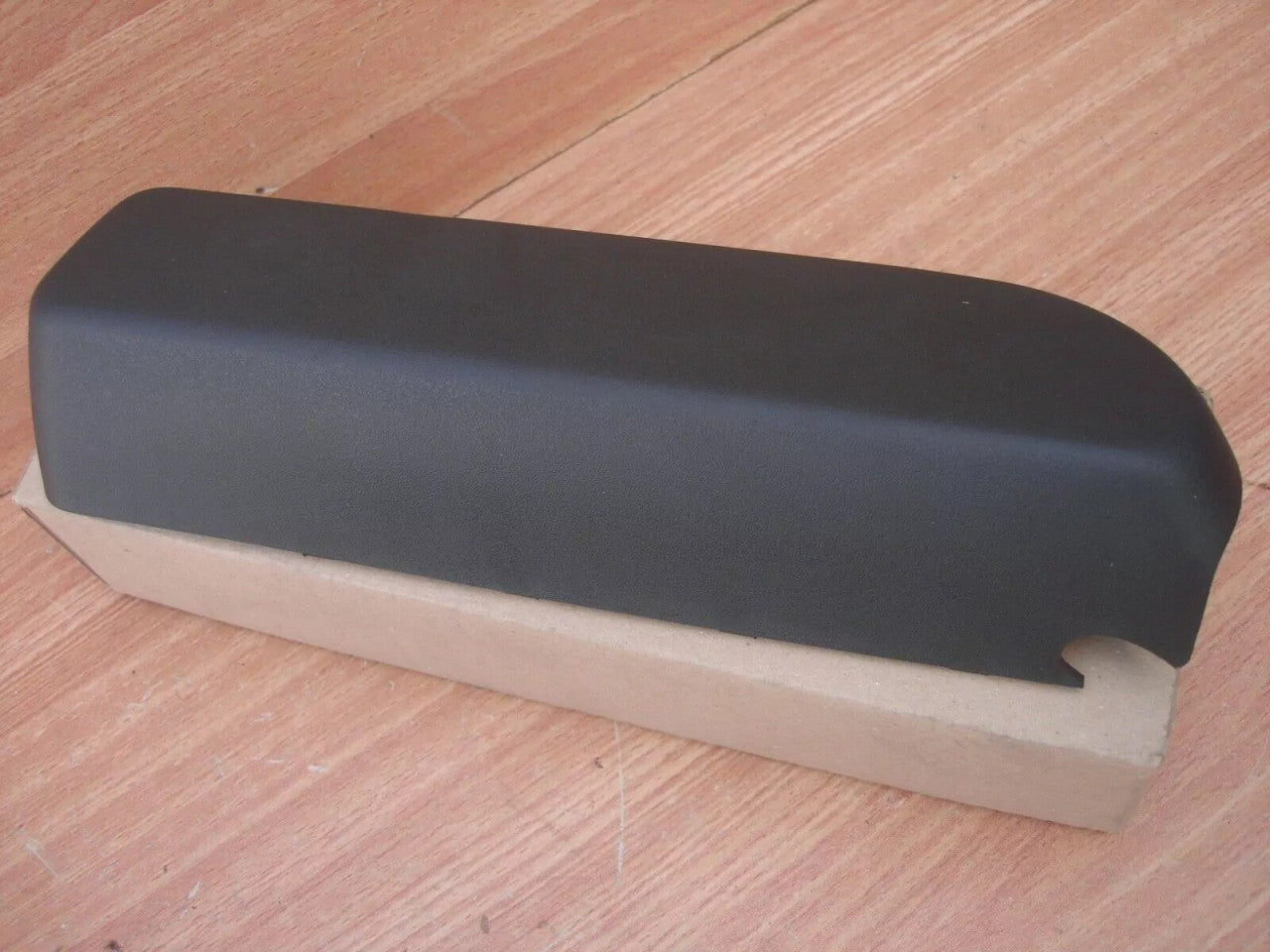 Additional Brake Lamp Cover Right fits Opel Vauxhall Corsa C 9199784 Genuine View Front