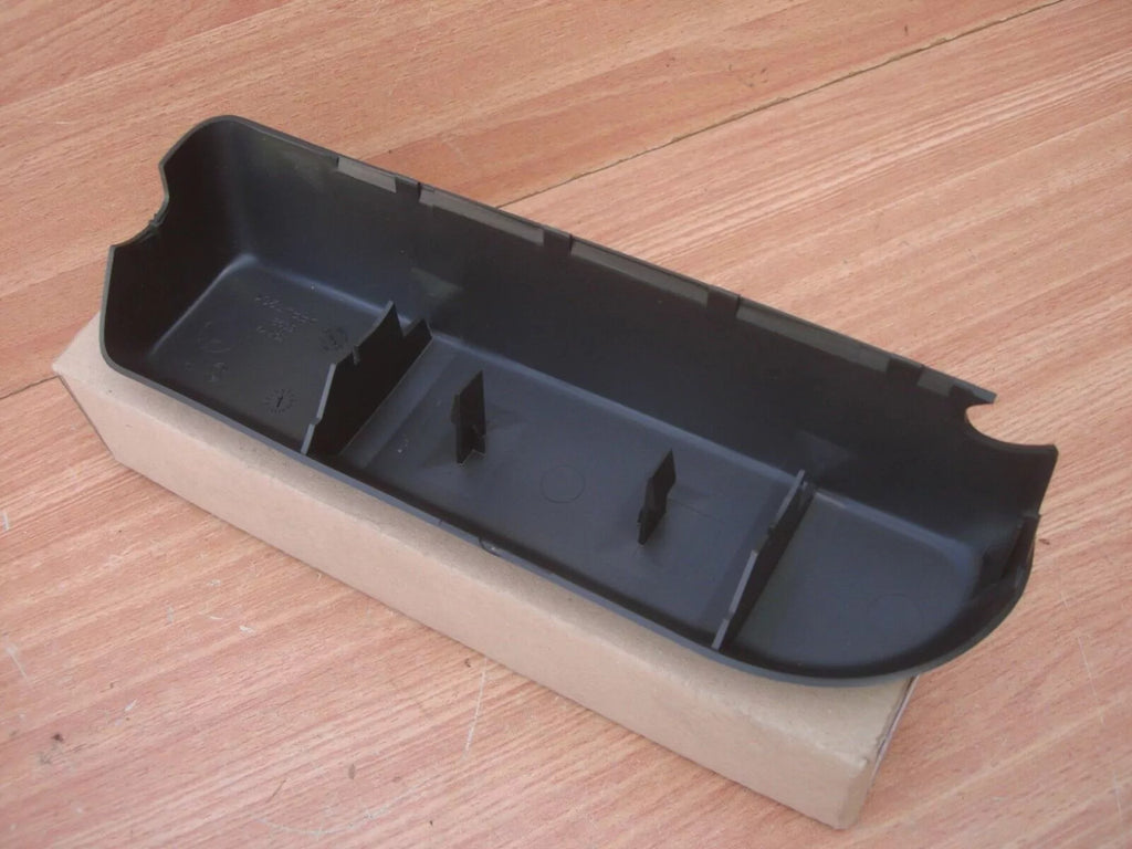 Additional Brake Lamp Cover Right fits Opel Vauxhall Corsa C 9199784 Genuine View Rear