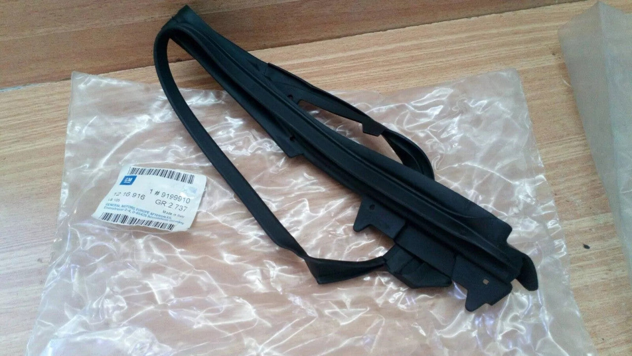 Headlight Gasket Seal Front Left fits Opel Vauxhall Astra G 9199909 Genuine View Front