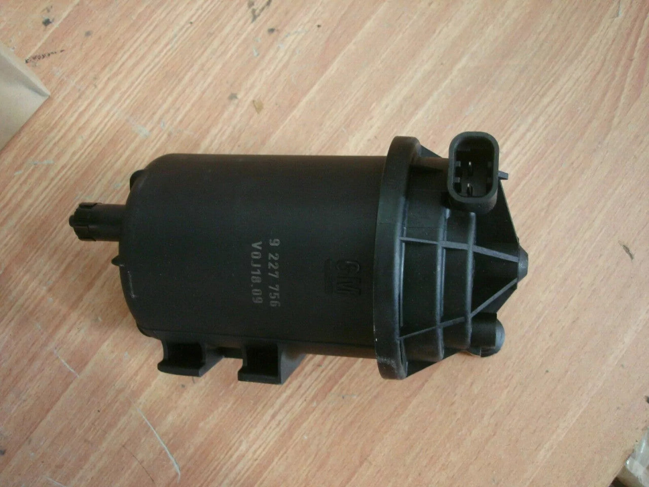 Fuel Filter Housing Strainer fits Opel Vauxhall Corsa C Diesel Y17DT Y17DTL 9200942 View Left