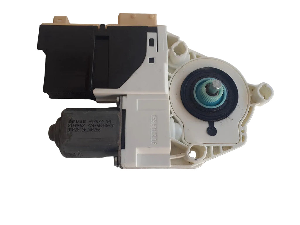 Window Motor Front Left fits Peugeot 307 9221CJ 9681587880 Genuine View Front