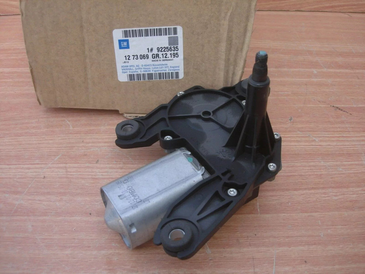 Windshield Wiper Motor Rear Right fits Opel Corsa Combo C 9225635 Genuine View Front