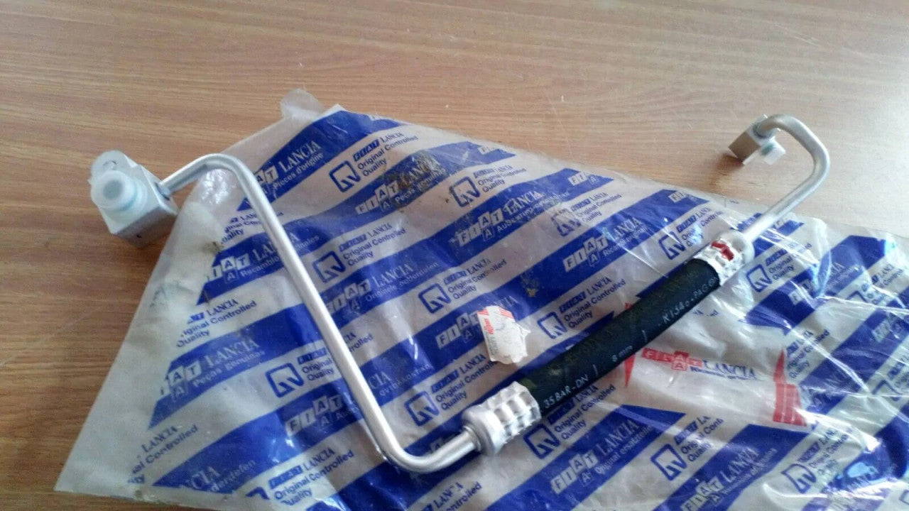 Air Condition Hose fits Fiat Bravo Brava Marea Marengo 92520889 Genuine View Left