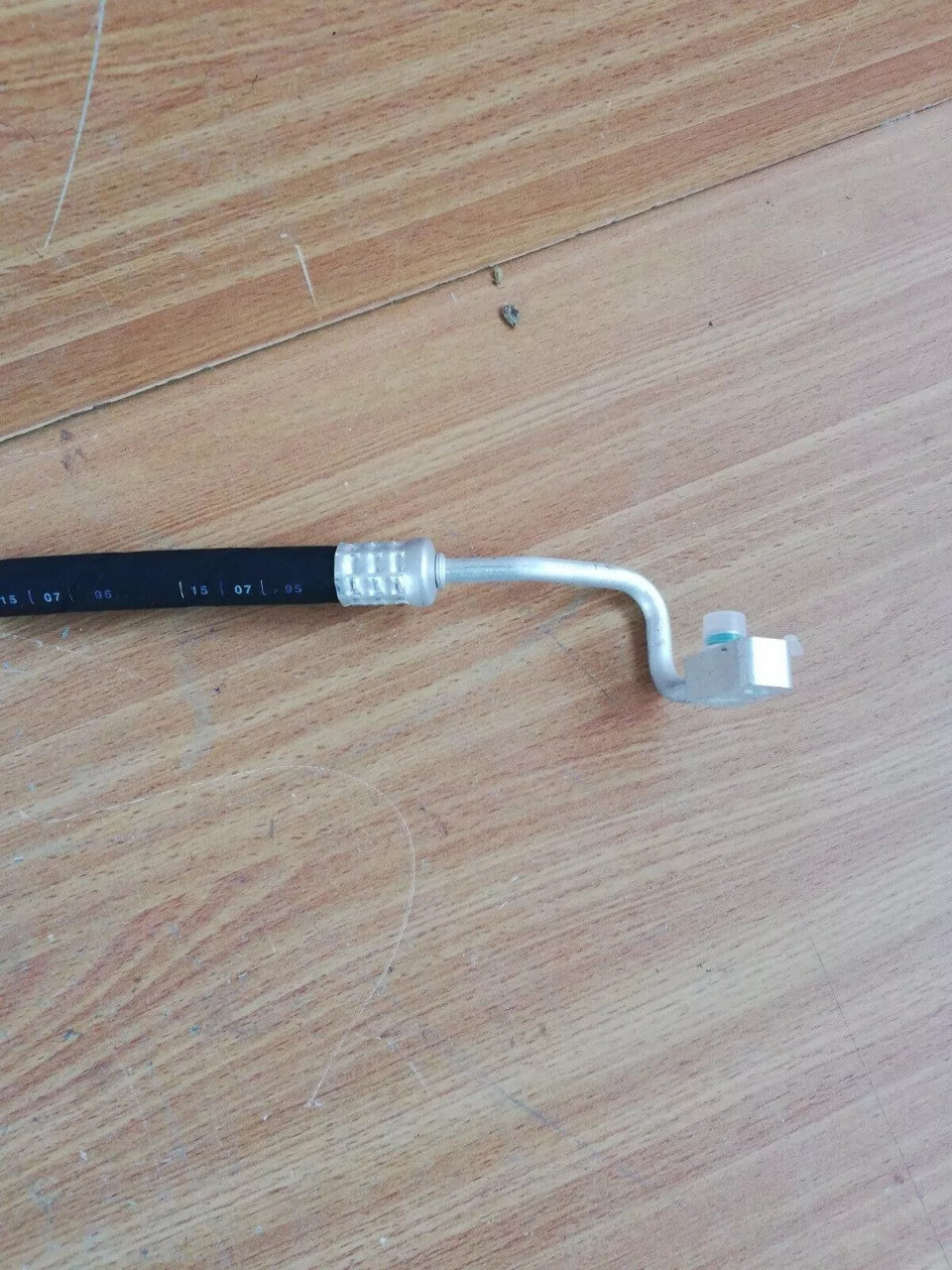 Air Condition Hose fits Fiat Bravo Brava Marea Marengo 92520889 Genuine View Close Up Right