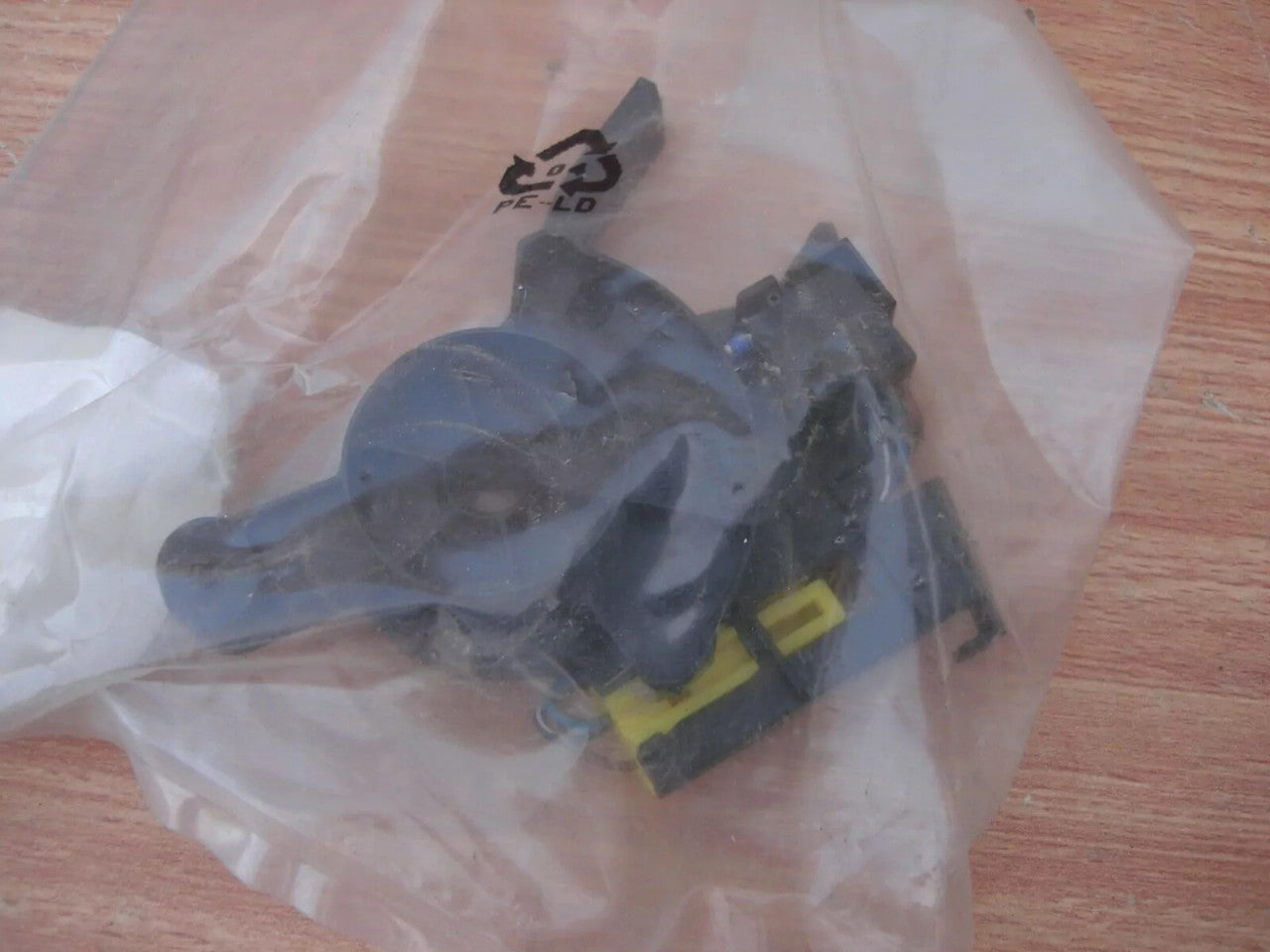 Potentiometer Position Sensor fits Opel Vauxhall Tigra B 93164726 Genuine View Rear