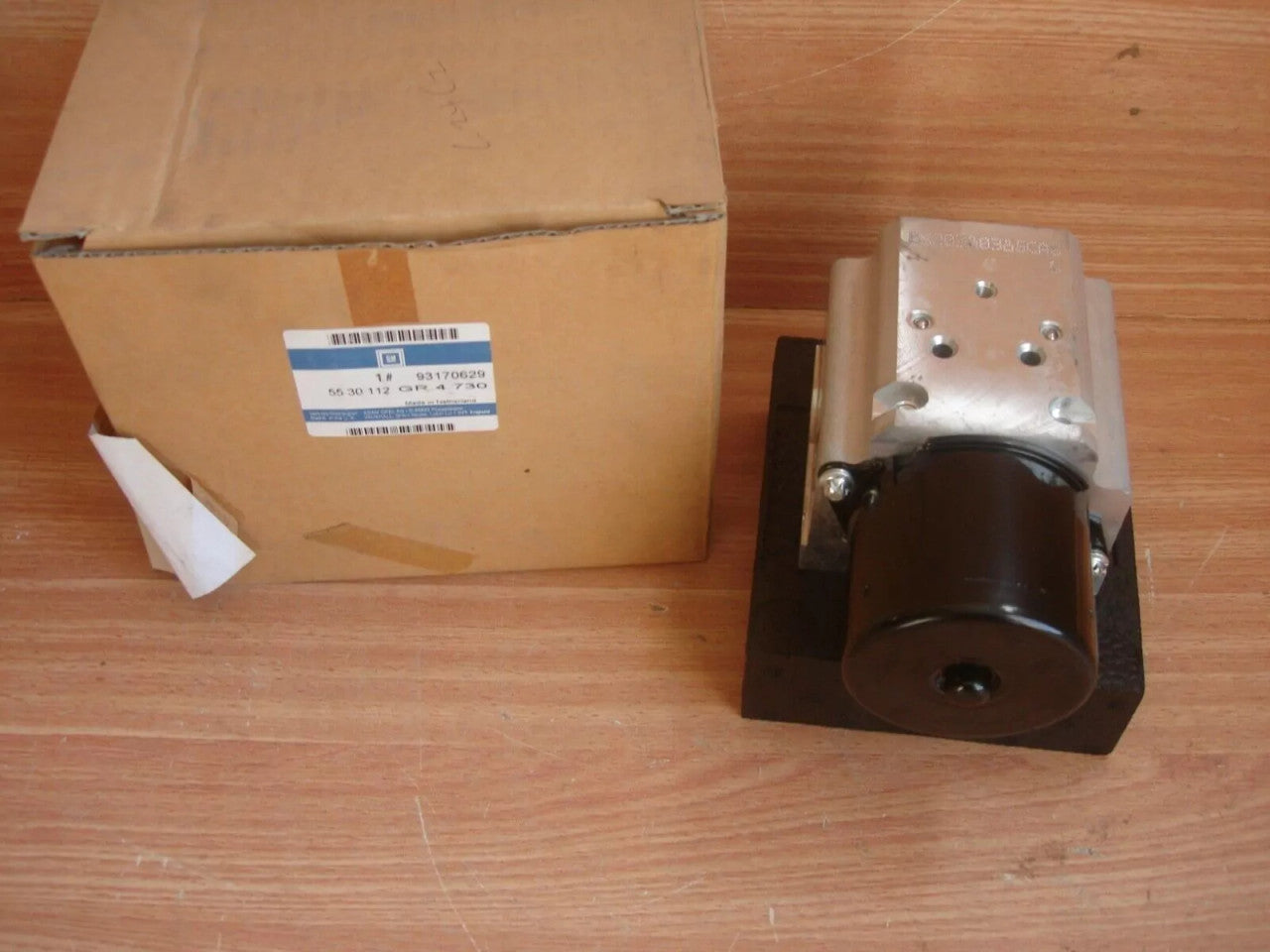 ABS Hydraulic Unit fits Opel Vauxhall Vectra C Signum 93170629 Genuine View Front