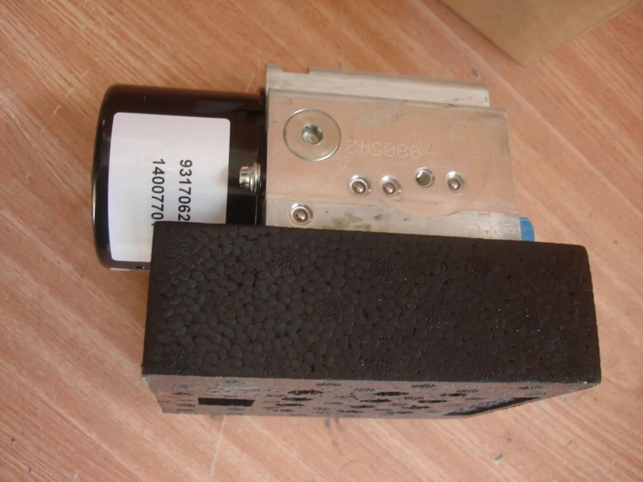 ABS Hydraulic Unit fits Opel Vauxhall Vectra C Signum 93170629 Genuine View Rear