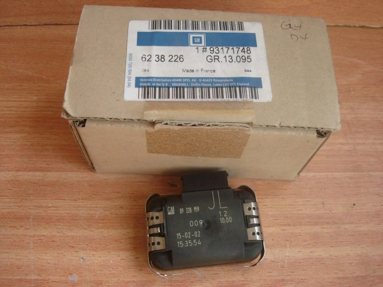 Rain Sensor fits Opel Vauxhall Signum Vectra C 93171748 Genuine View Front