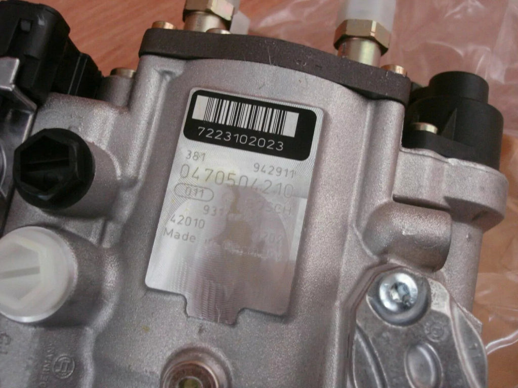 Fuel Pump fits Opel Vauxhall Vectra C Y20DTH 93172234 Genuine View Close Up Front