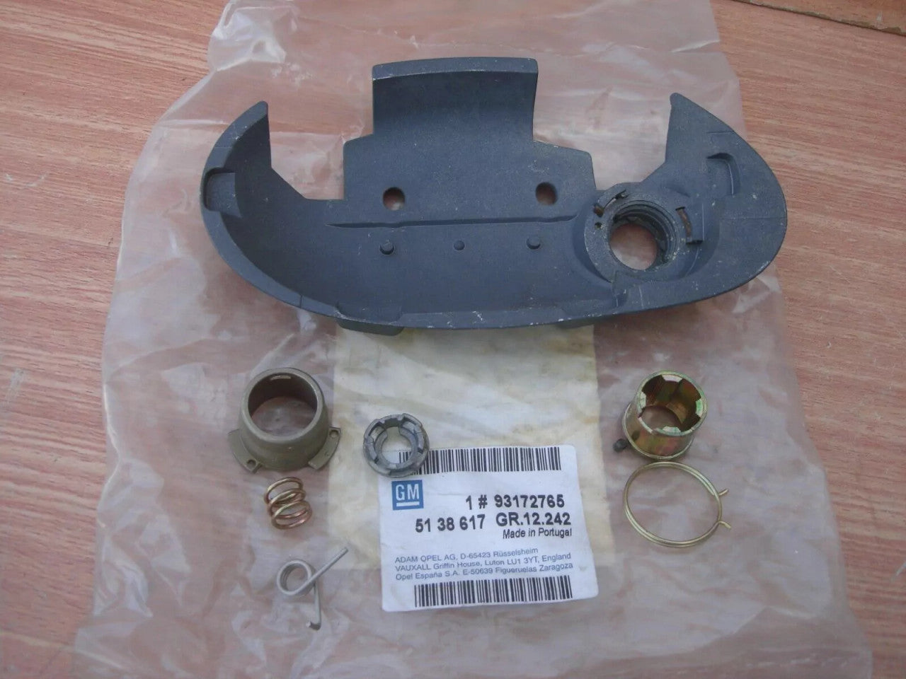 Back Door Exterior Handle Bracket fits Opel Vauxhall Combo C 93172765 Genuine View Front
