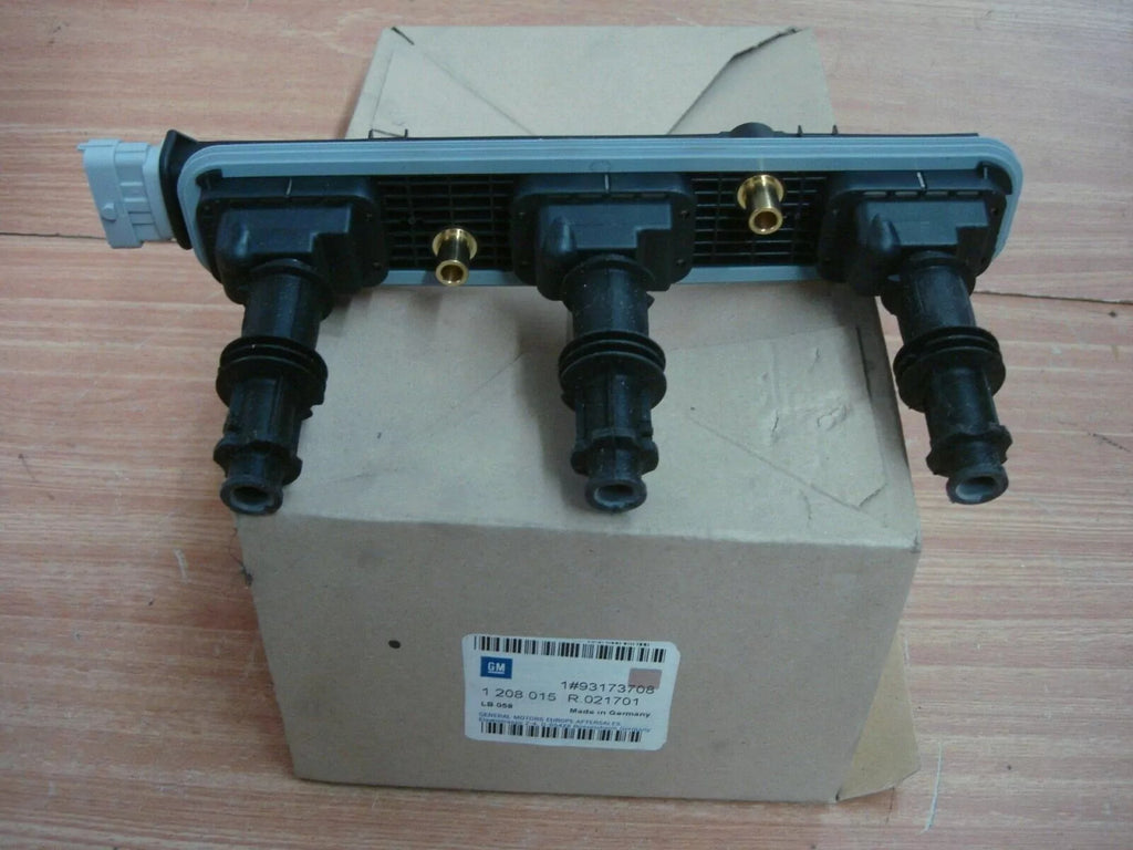 Ignition Coil Left fits Opel Vauxhall Signum Vectra C Z32SE 93173708 Genuine View Front