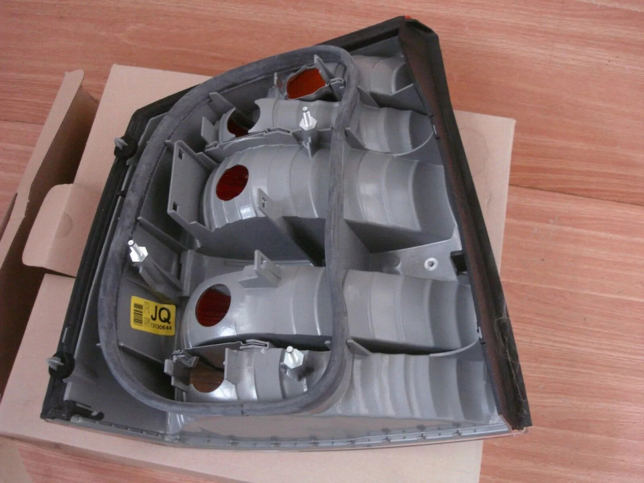 Tail Rear Light Right fits Opel Vauxhall Vectra C 93174904 Genuine View Right