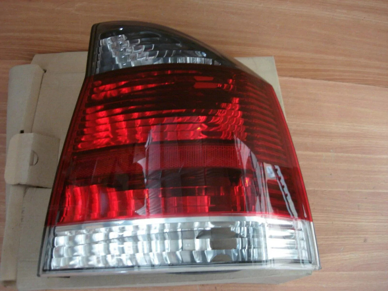Tail Rear Light Right fits Opel Vauxhall Vectra C 93174906 Genuine View Rear