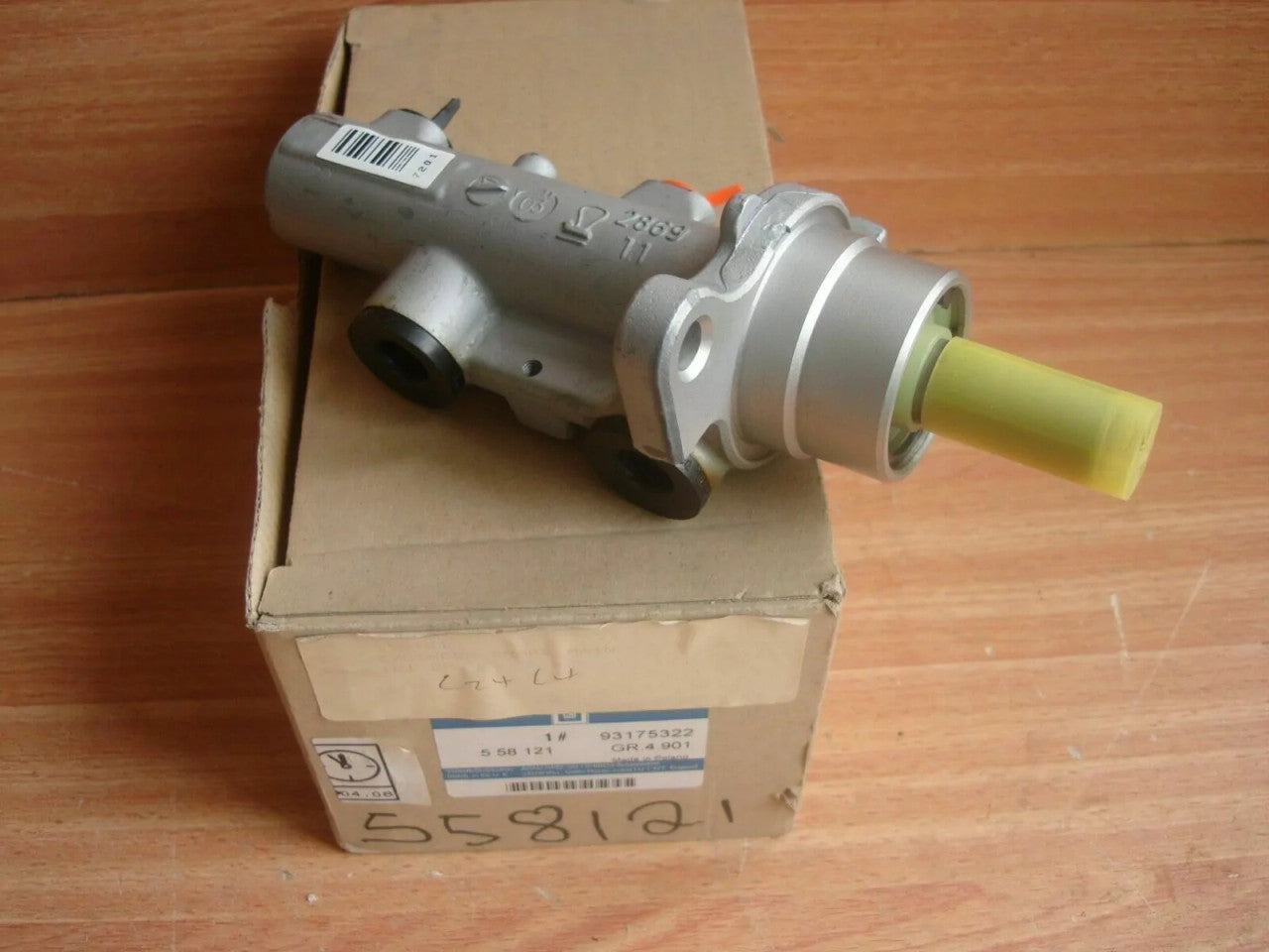 Brake Master Cylinder fits Opel Vauxhall Meriva A 93175322 Genuine View Front