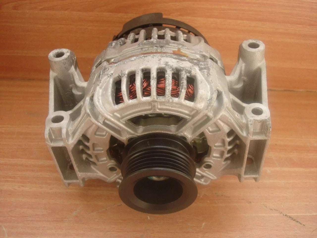 Alternator fits Opel Vauxhall Vectra B C Signum 93176035 Genuine View Front