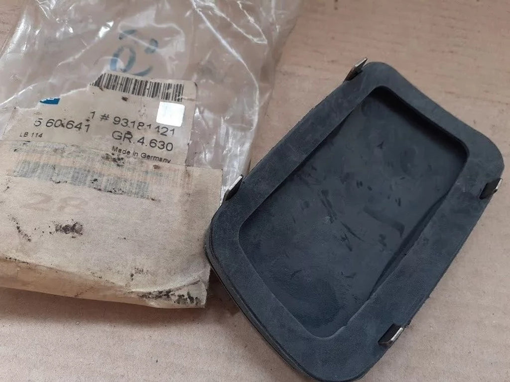 Brake Pedal Pad Aluminium fits Opel Vauxhall Astra H 93183934 Genuine 93181421 View Rear