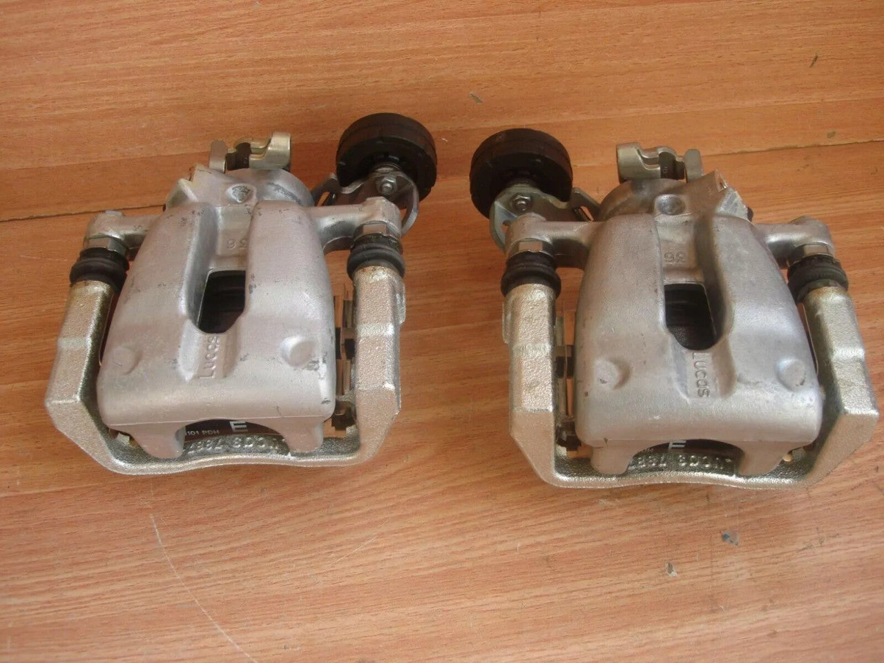Brake Caliper Set Rear ABS fits Opel Vauxhall Astra G 93184692 Genuine View Right