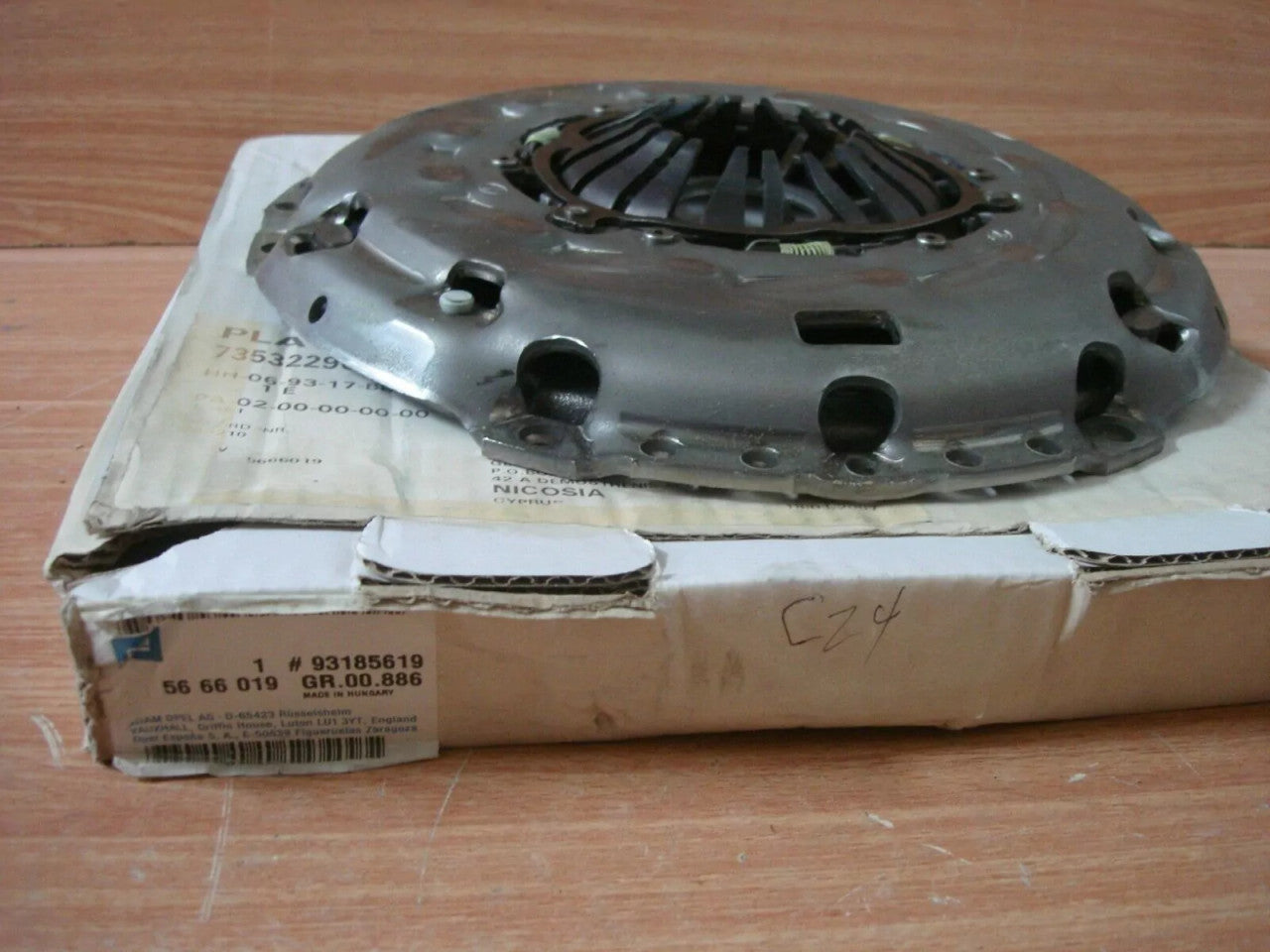 Pressure Plate fits Opel Vauxhall Zafira B Astra H Z20LEH 93185619 Genuine View Right
