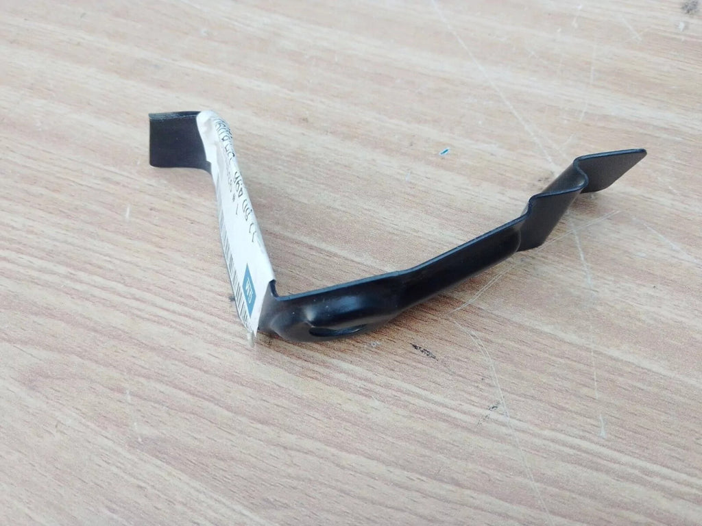 Bumper Bracket Bonnet Rubber Front Right fits Opel Vauxhall Zafira B 93185716 View Rear