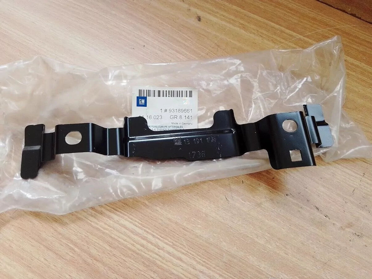 Bracket Front Wing Upper Left fits Opel Vauxhall Corsa D 93189661 Genuine View Front