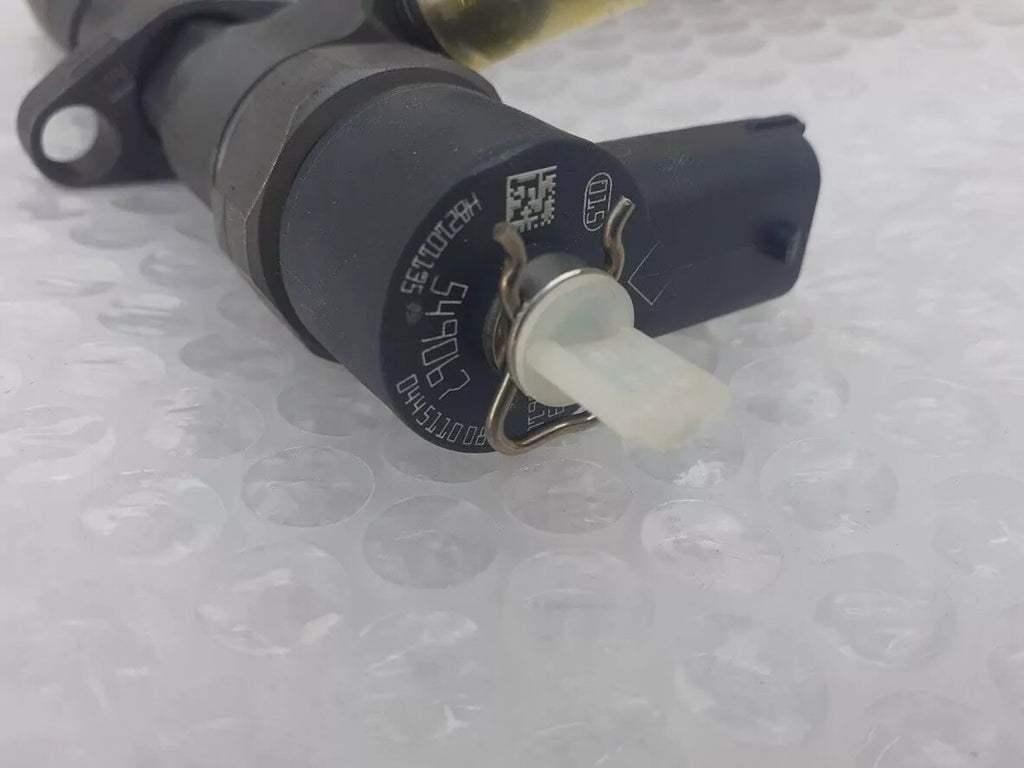 Fuel Injector fits Opel Vauxhall Vivaro A Movano A Renault Trafic Master Genuine 93190336 View Rear