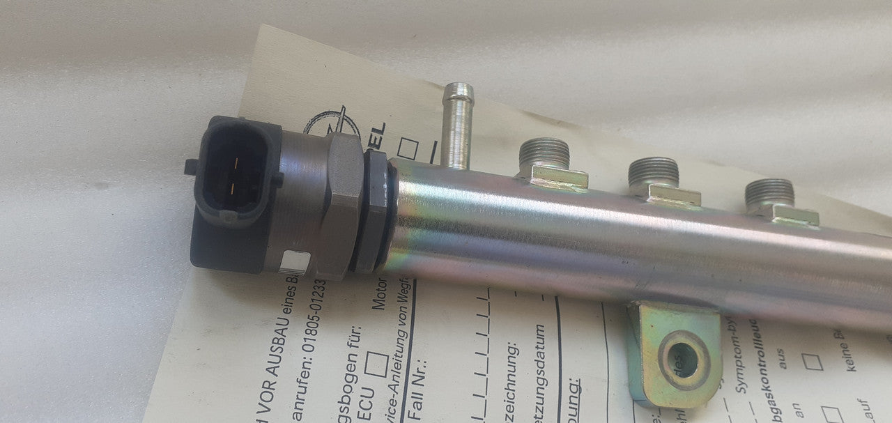 Fuel Rail fits Opel Vauxhall Corsa C D Meriva A Astra H Agila B CDTi 93192559 Genuine View Left