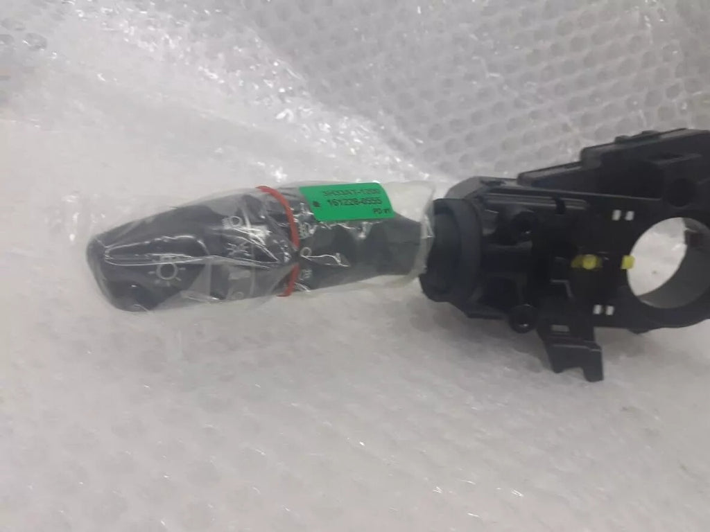 Steering Column Switch fits Hyundai i30 CRDi 93404G4960 Genuine View Right