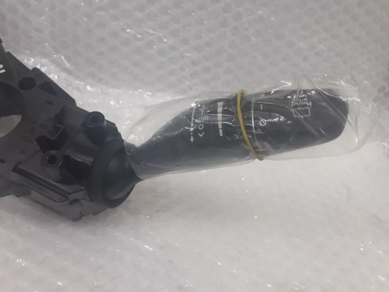 Steering Column Switch fits Hyundai i30 CRDi 93404G4960 Genuine View Left