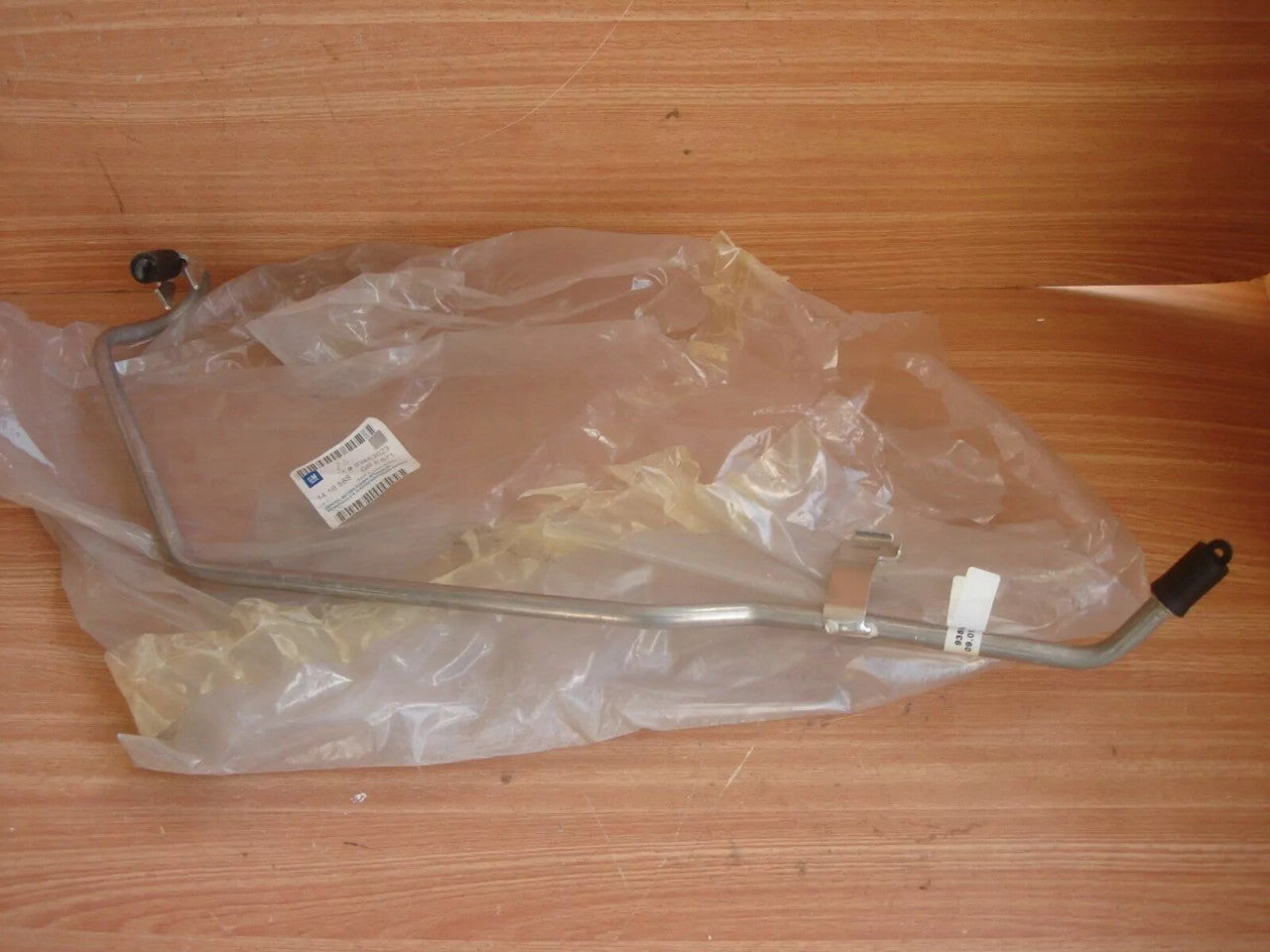 Power Steering Pipe RHD fits Opel Vauxhall Vivaro A Renault Trafic 93853023 View Rear